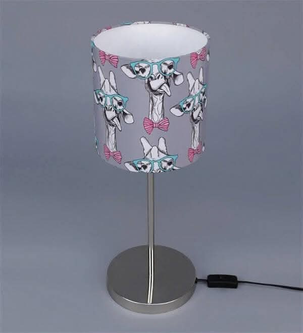 Teasing Giraffe Lamp - HalfPe