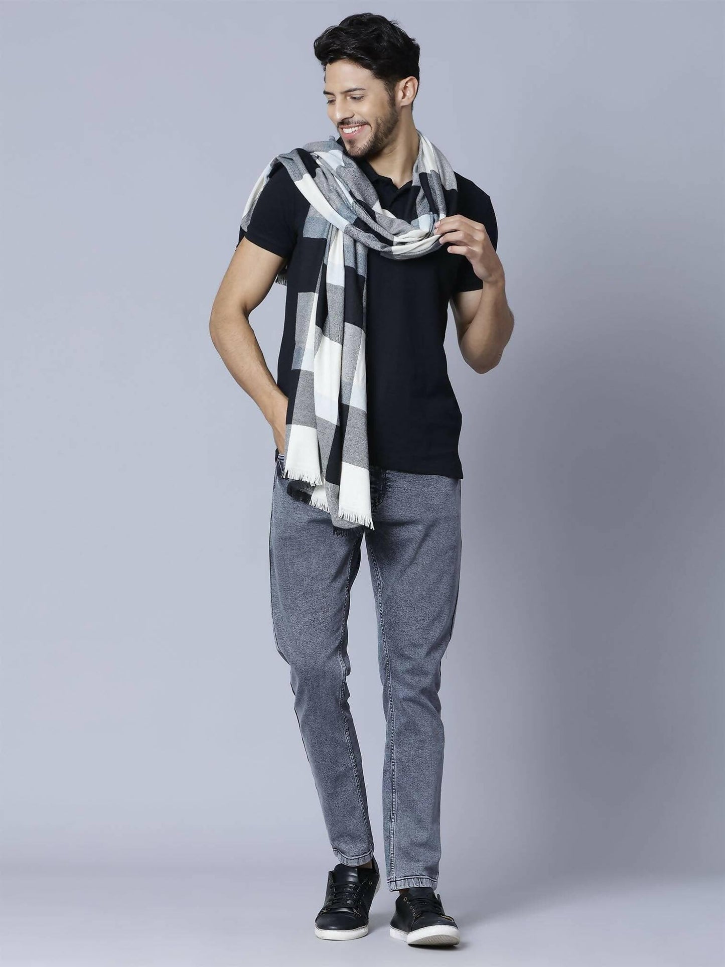 Black & White Unisex Pashmina Stole - HalfPe