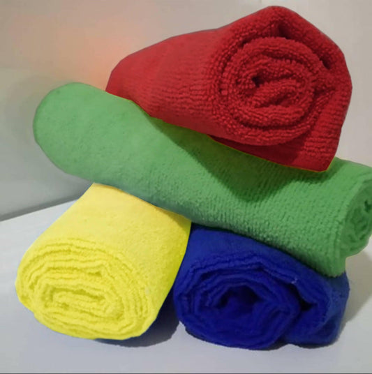 Lushomes Microfiber Wash Cloth, 40 x 60 cms, 250 GSM, 4 Pc Pack, Car Accessories, Cleaning Cloth, Car Towel Drying Cloth, Wipes, polishing Cloth, Bike Cleaning, Laptop Cloth, Multipurpose Cloth - HalfPe