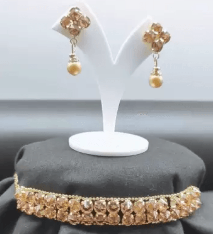 Alloy gold pearls hanging jewel set | MANATH - halfpeapp