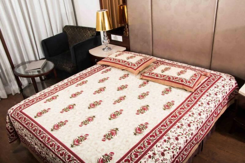 Jaipuri traditional queen size cotton bedsheet with (2) pillow cover set LP92 - HalfPe