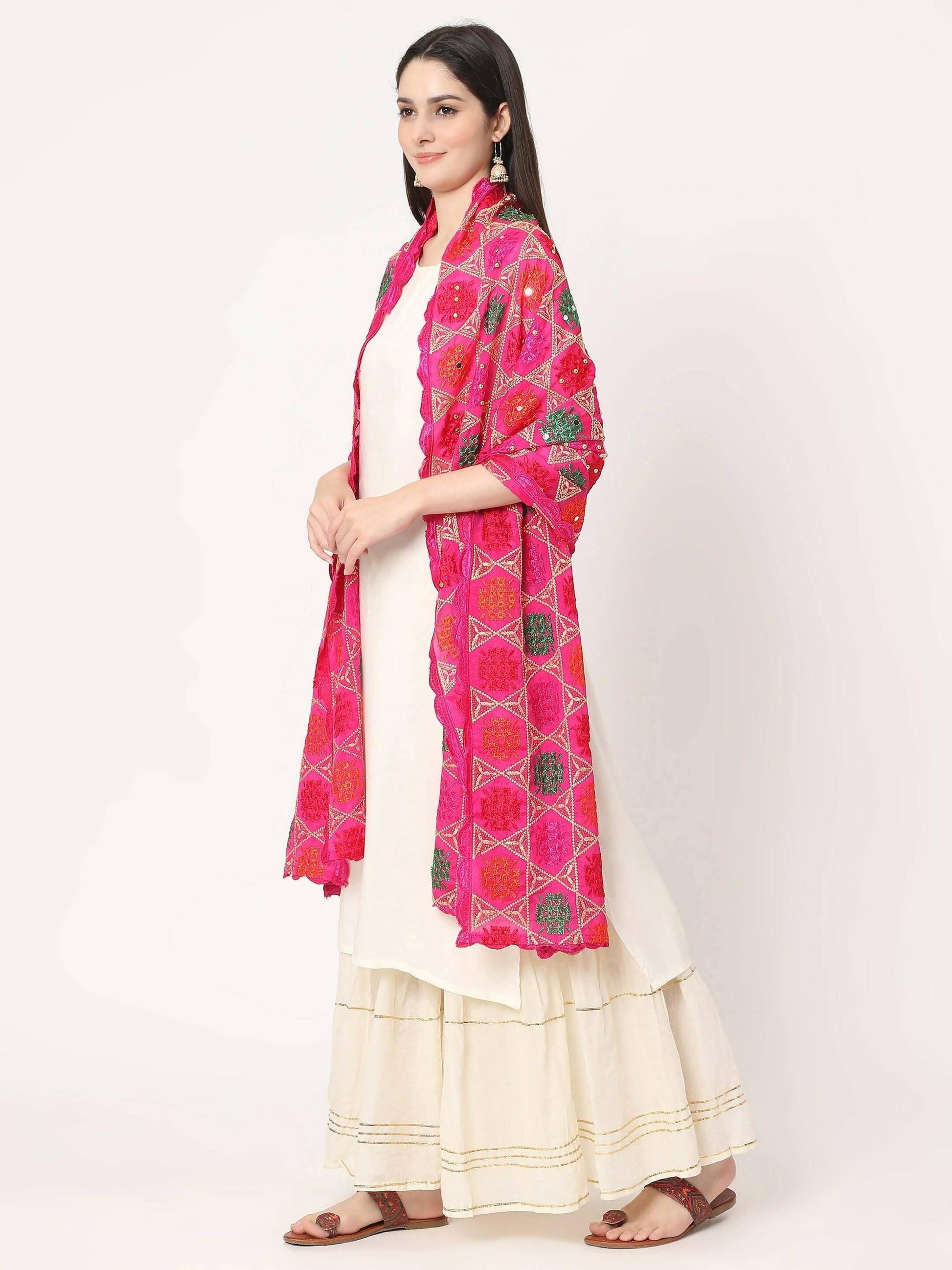 Magenta Multicolour Phulkari Dupatta With Mirror - HalfPe