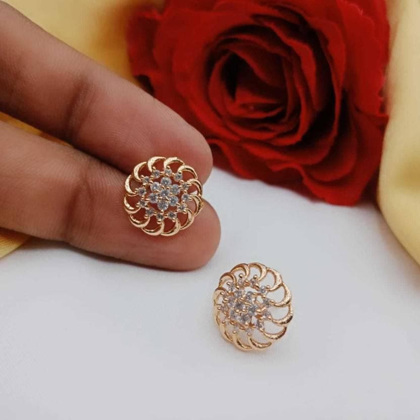 Classic american diamond rose gold earrings | MANATH - halfpeapp