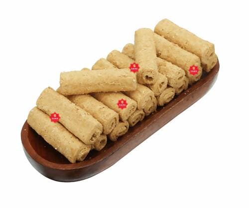 SAHU GAJAK BHANDAR Gajak Roll (500g) - HalfPe