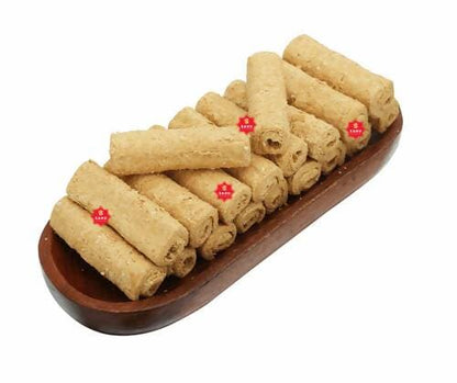 SAHU GAJAK BHANDAR Gajak Roll (500g) - HalfPe