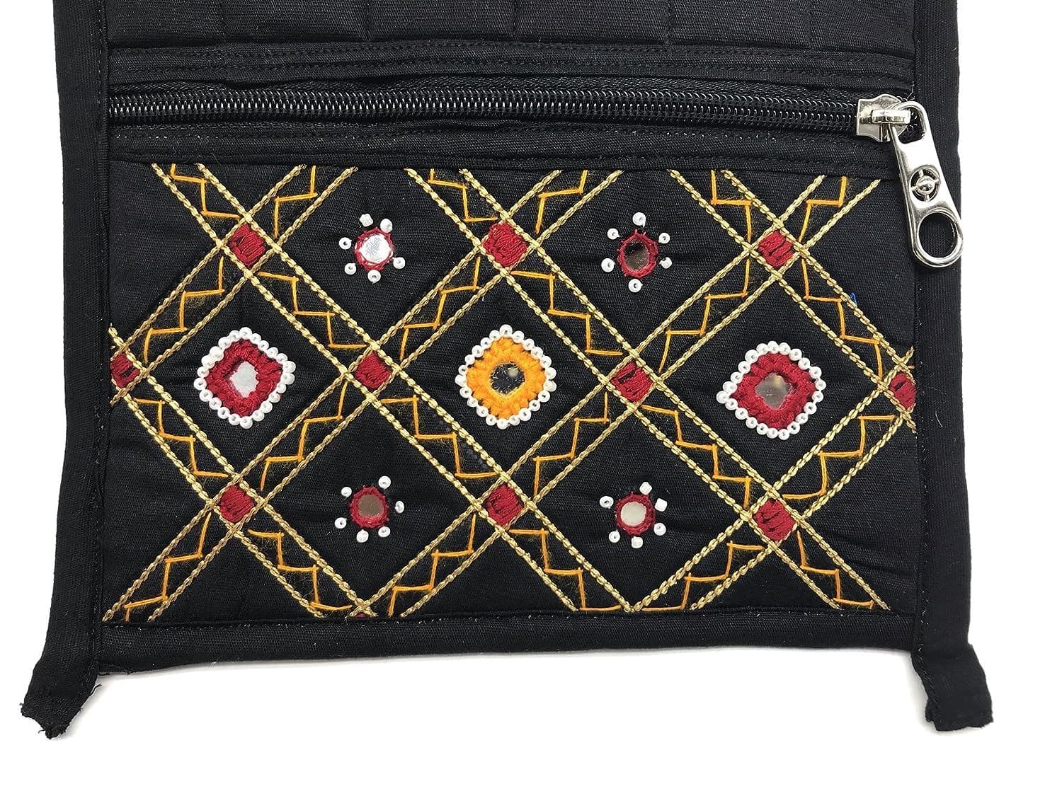 Embroidery sling bag (black) - halfpeapp