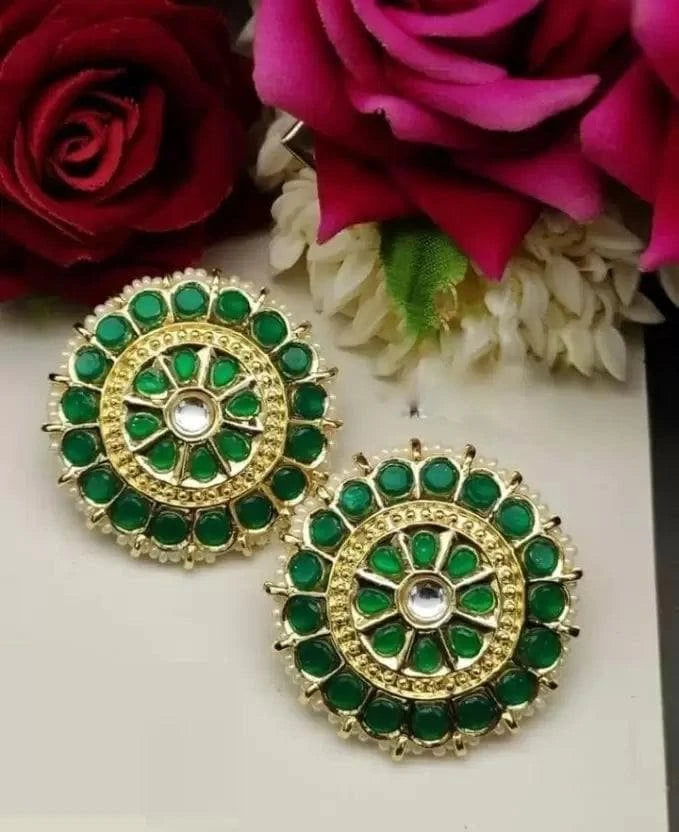 Ethnic kundan diamond studs earrings set (green) | MANATH - halfpeapp