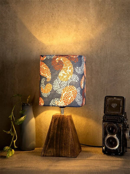 Pyramid Colorful Ambee Print Lamp - HalfPe