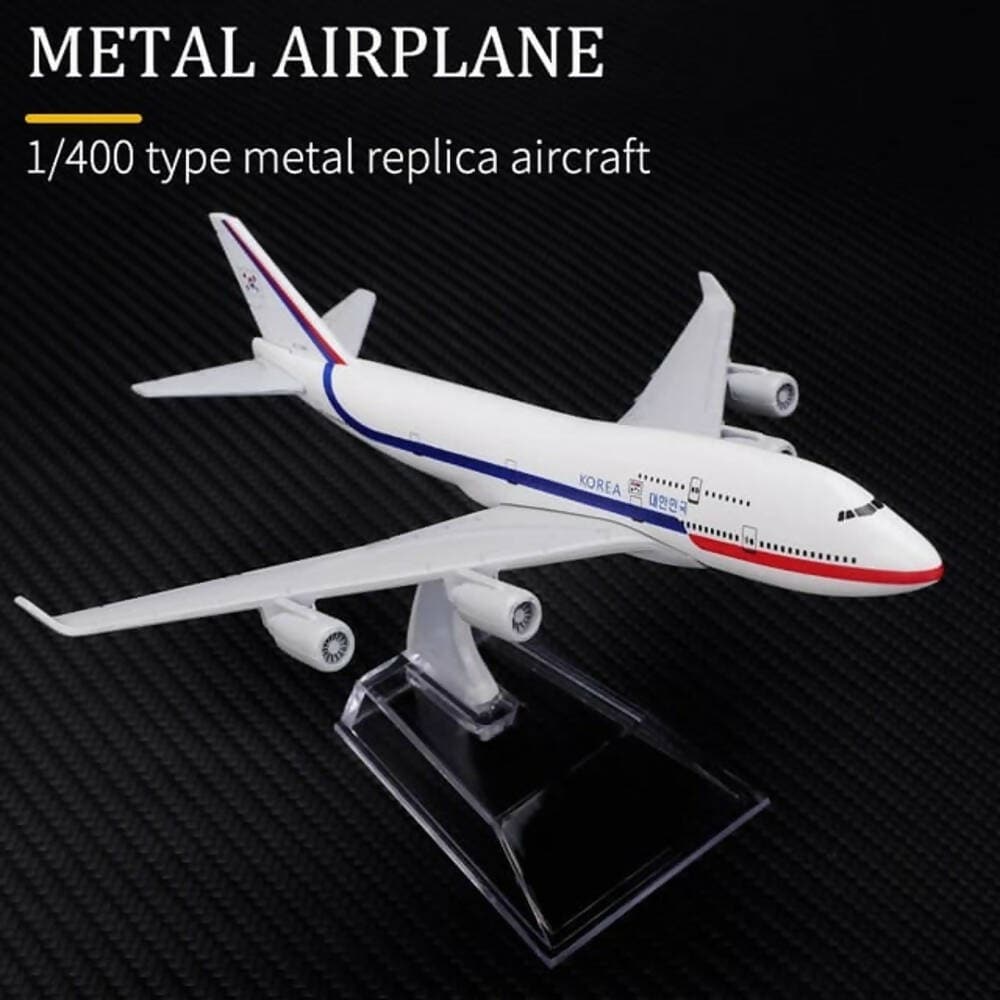 GM Metal Aircraft ModelMetal Replica Alloy Aviation Model - HalfPe