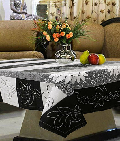 Fancy Table Cloths - HalfPe