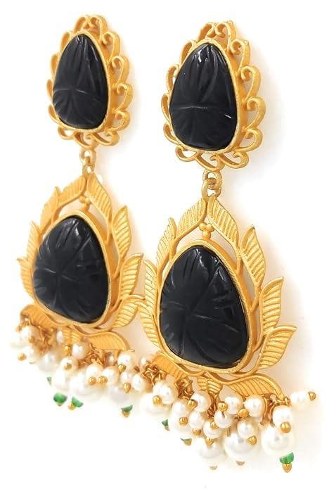 Handmade kundan golden black color earrings - halfpeapp