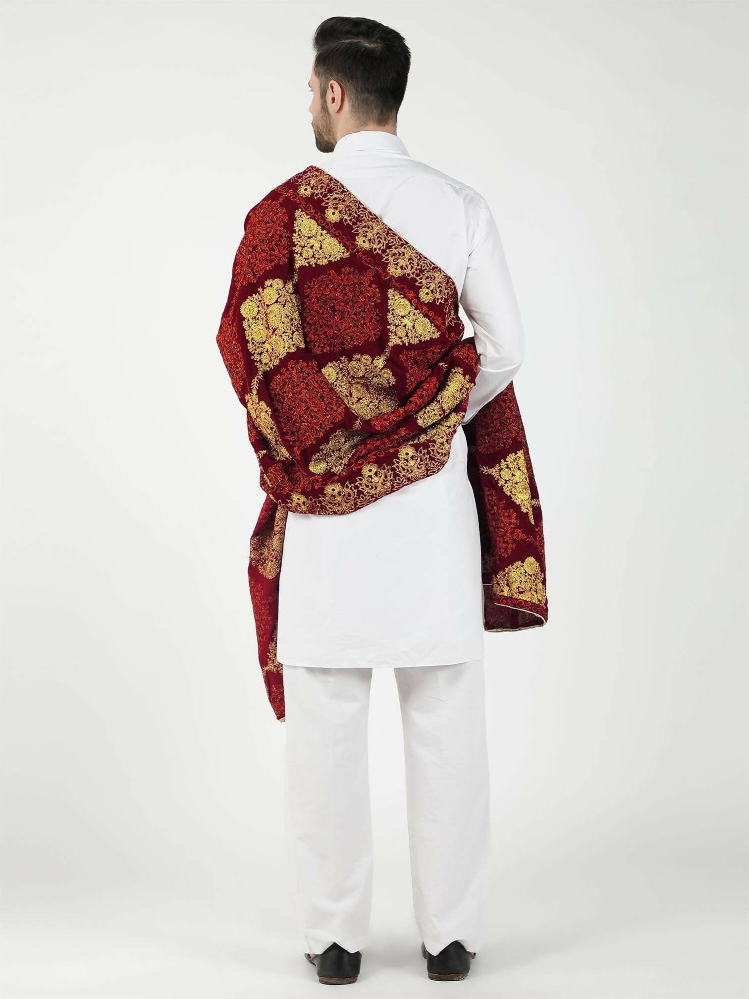 Maroon Embroidered Velvet Shawl - HalfPe