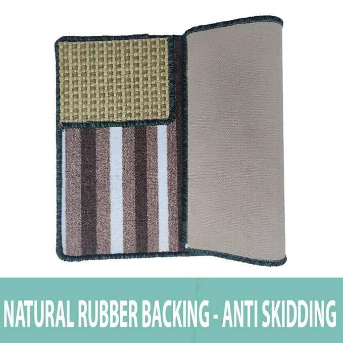 Mats Avenue Cat Sleeping Mat Soft Synthetic Wool and Rubber Backing with Embedded Sisal Scratcher - HalfPe