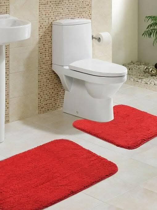 Lushomes Bathroom Mat, 1800 GSM Floor Mat with High Pile Microfiber, anti skid mat for bathroom floor with Contour footmat (Bathmat Size 19 x 30 Inch, Contour Size 19 x 19 Inch, Single Pc, Maroon) - HalfPe