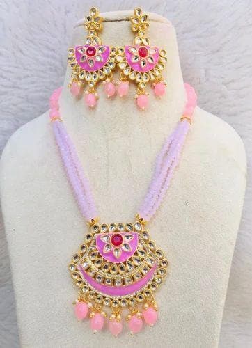 Kundan pendant necklace with earrings (baby pink) - halfpeapp