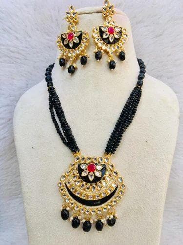 Kundan pendent stone necklace with earrings (black) - halfpeapp