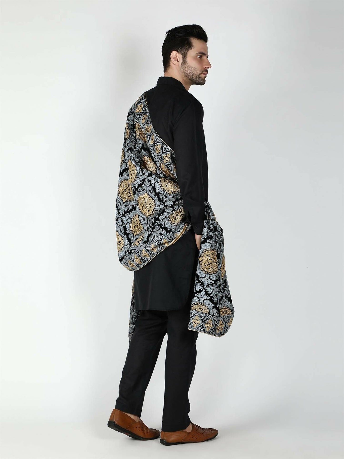 Moda Chales Men's Velvet Shawl (Black, Silver, Gold) - HalfPe