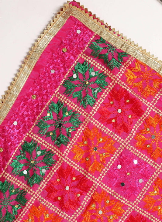 Magenta Phulkari Dupatta with Mirror Work ( Multicolour Embroidery) - HalfPe