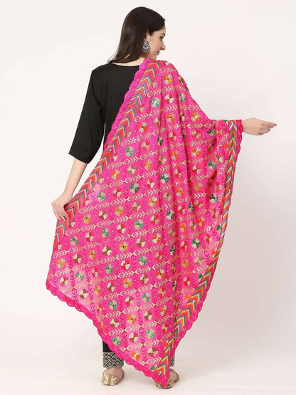 Magenta Embroidery Phulkari Dupatta with Lace border - HalfPe