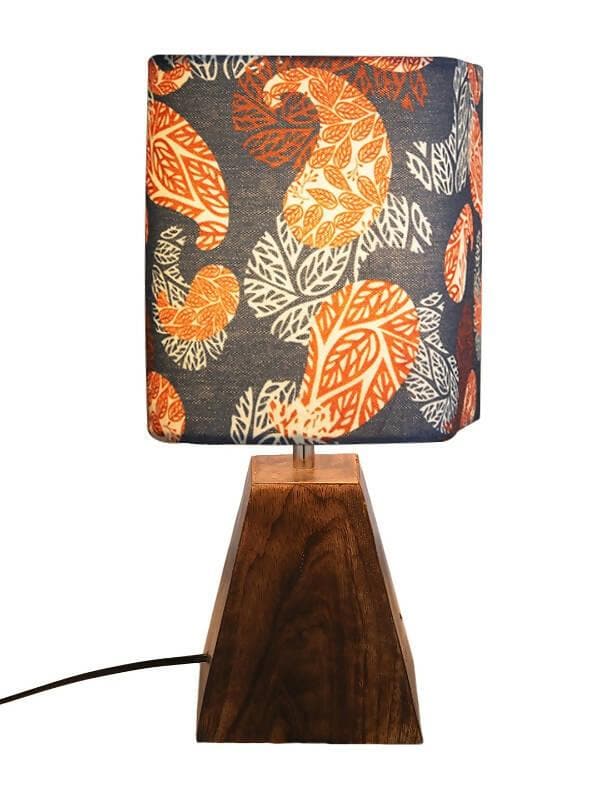 Pyramid Colorful Ambee Print Lamp - HalfPe