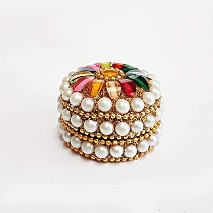 Santarms handcrafted kumkum/sindoor box - halfpeapp