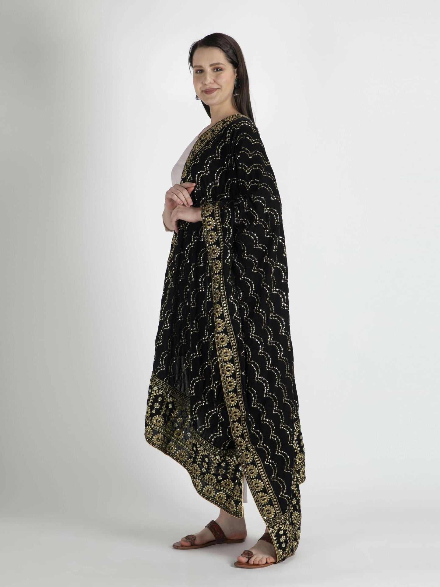 Embroidered Velvet Black Dupatta For Women - HalfPe