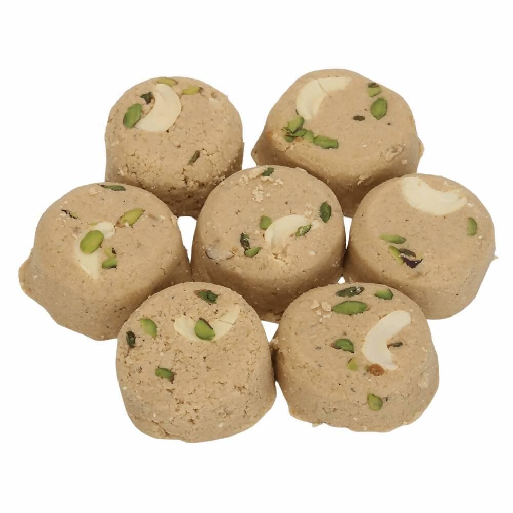 SAHU GAJAK BHANDAR Cham Cham Gajjak Sweets (500g) - HalfPe