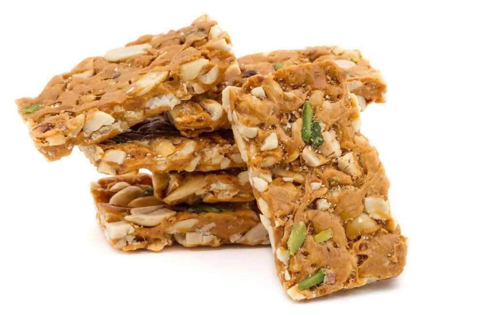 Sahu Gajak Bhandar Peanut Chikki 500 Gram - HalfPe