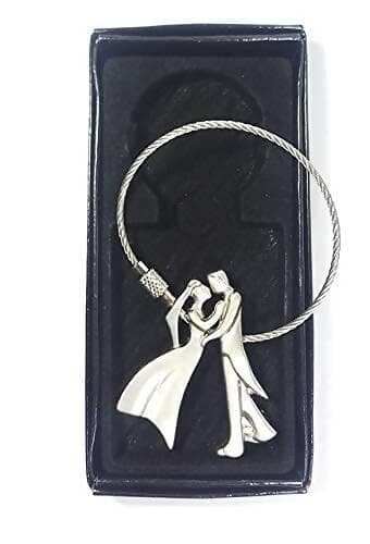 GifinGuru Romantic Couple Keyring - HalfPe