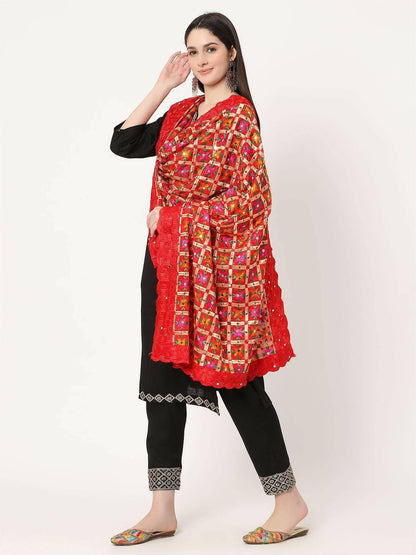 Red Multicolour Chiffon Phulkari Embroidery Dupatta - HalfPe